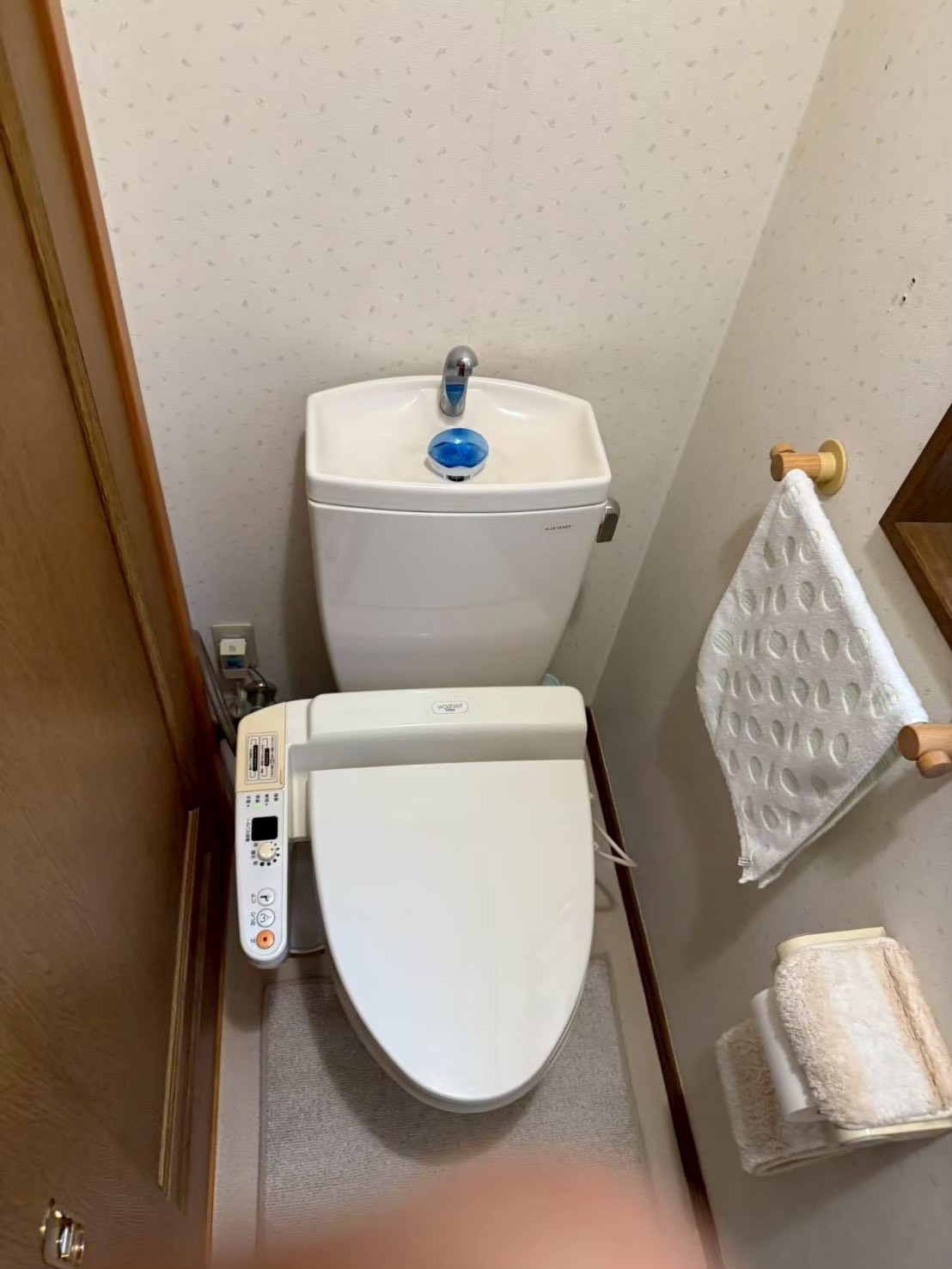 入間市の戸建て住宅におけるトイレ交換前の様子
